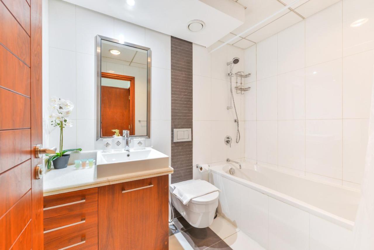 Super Deal! - 1Br Downtown Blvd Near Burj Khalifa & Mall Dubai Eksteriør billede